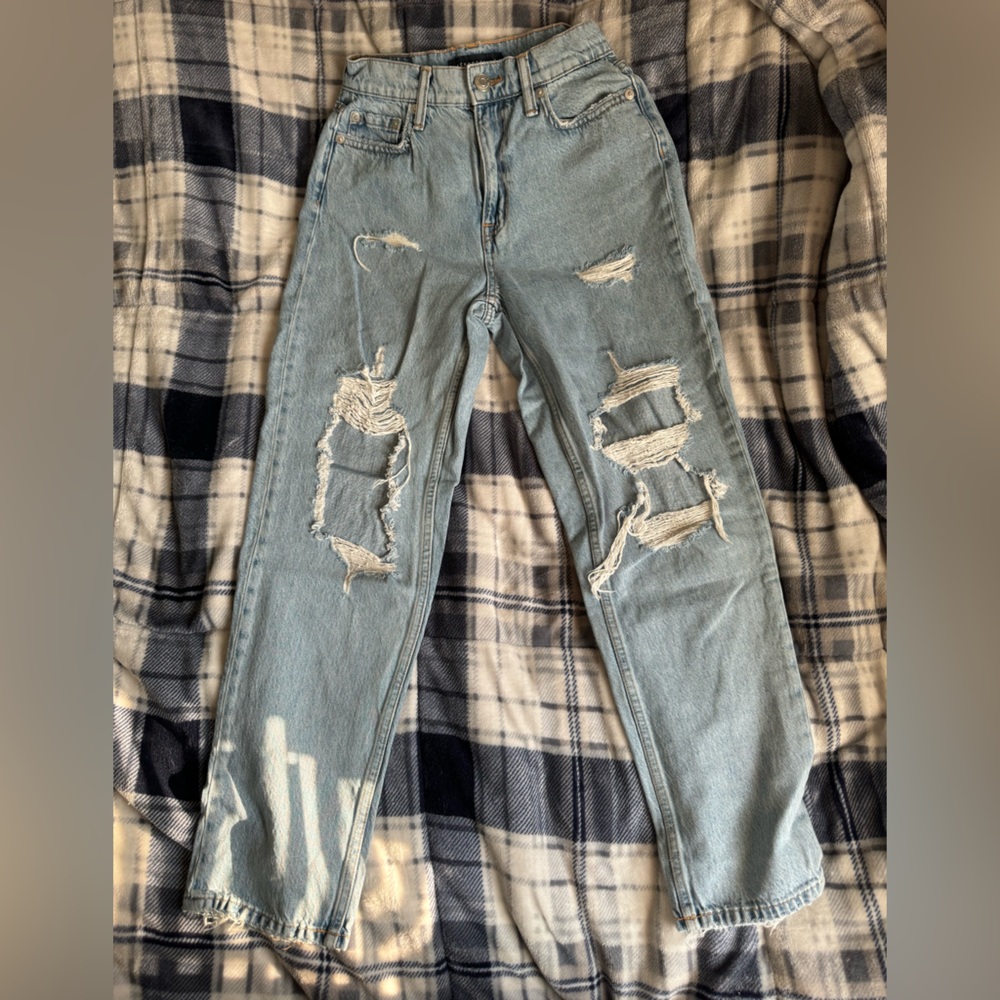 Aeropostale Slim & Thick Curvy Mom Jeans